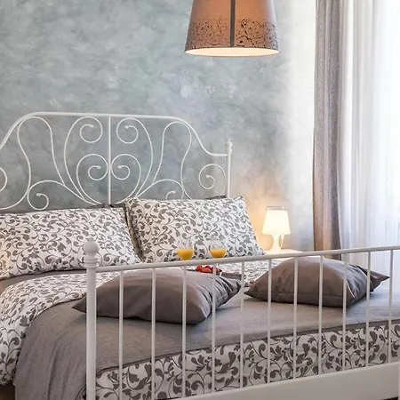 Konukevi Luxury In The Centre**** Pula