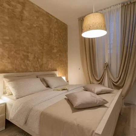 Konukevi Luxury In The Centre**** Pula